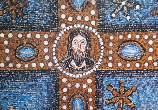 История схем алмазной мозаики. Лик Христа по центру Креста